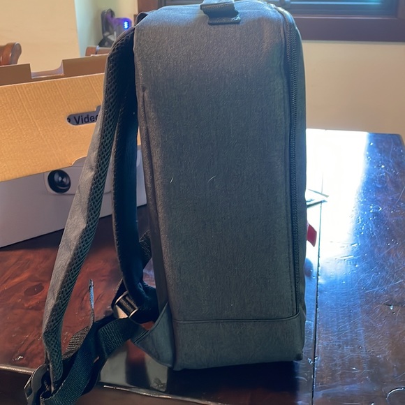 NEW Projector! - Picture 3 of 5